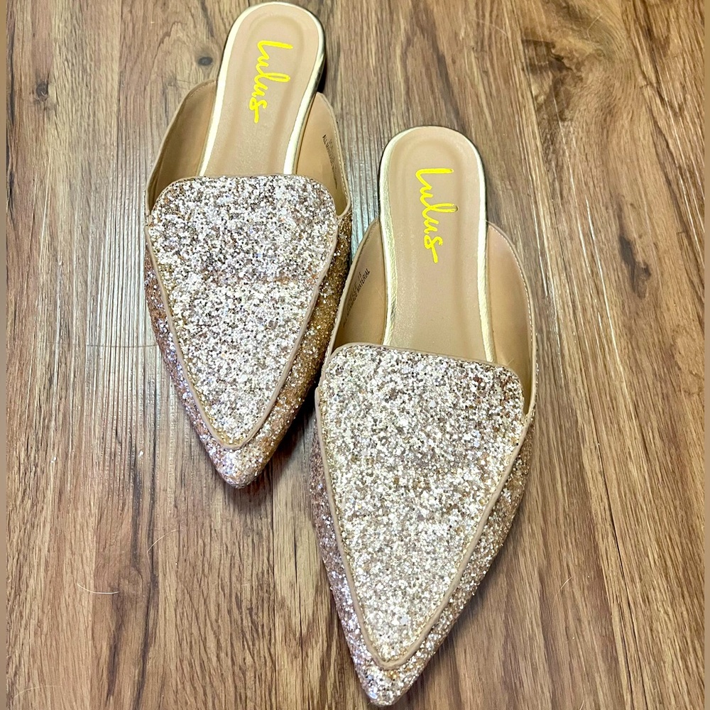 Lulu’s Joelle Rose Gold Glitter Loafer Slides. Size 8.5